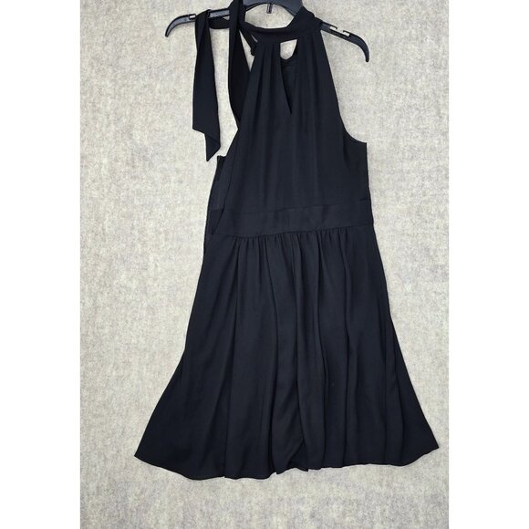 Black Halter Neck Pleated Dress With Bow Detail & Side Zipper - Picture 2 of 9
